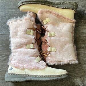 Born Women's Moccasins - Pink and Cream
